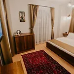 Apartment Copper House