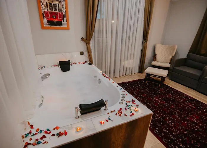 Copper House Apartment