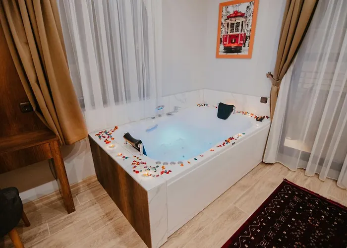 Copper House Apartment *